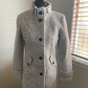 Women's Coat Small Maralyn & Me